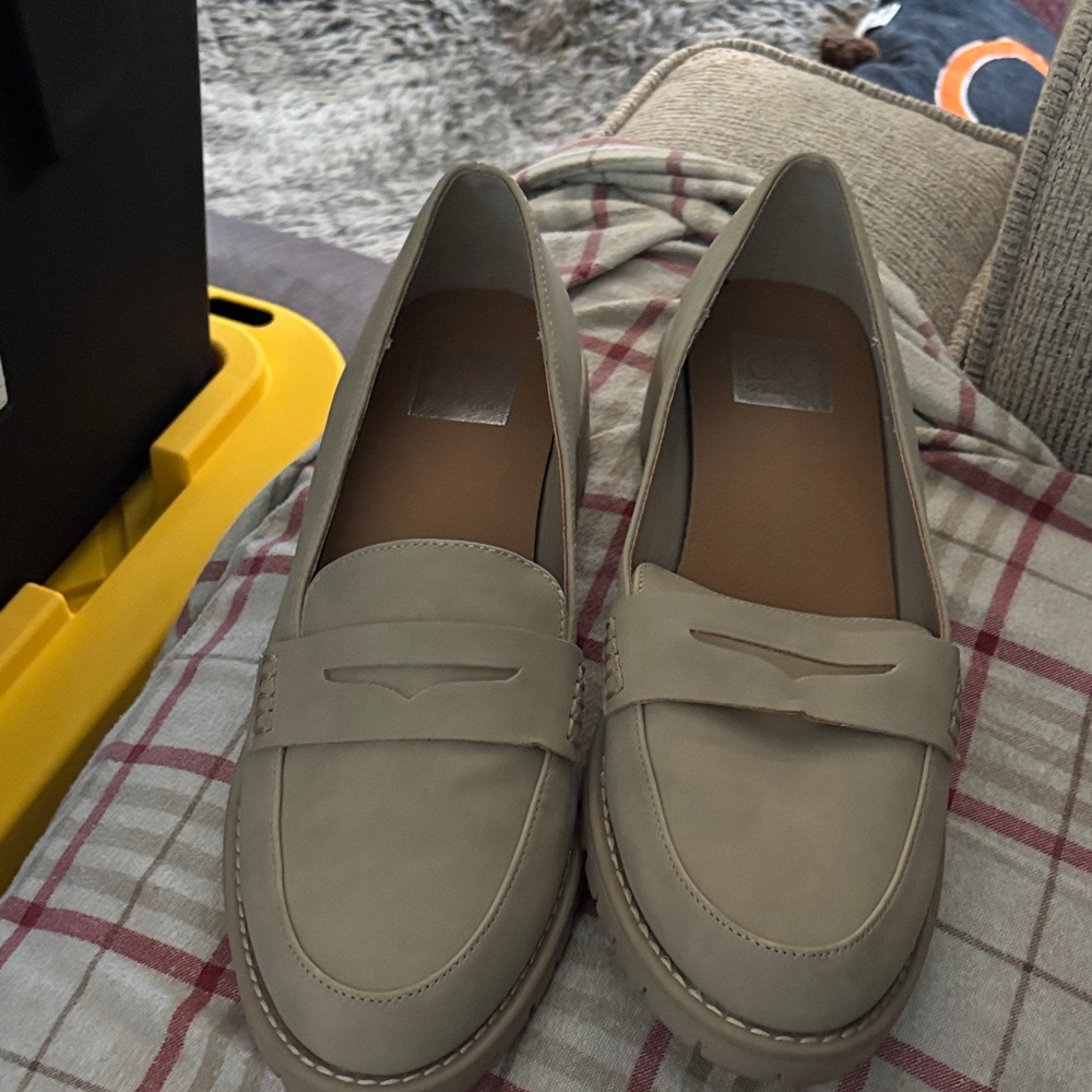Dolce Vita Beige Loafers